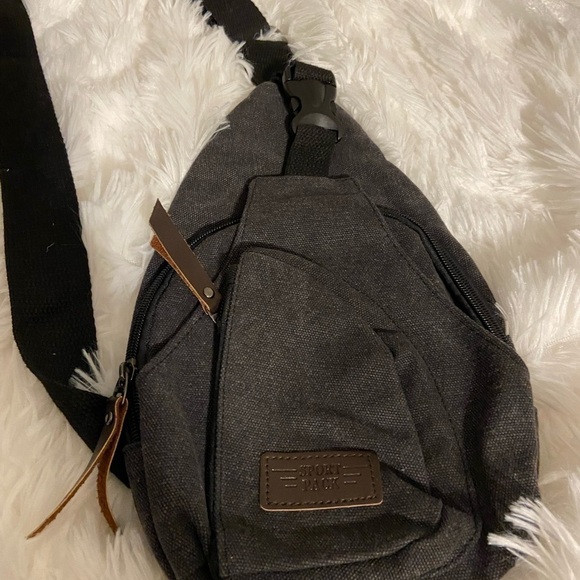 Cross body travel bag/pocketbook new - Picture 6 of 8